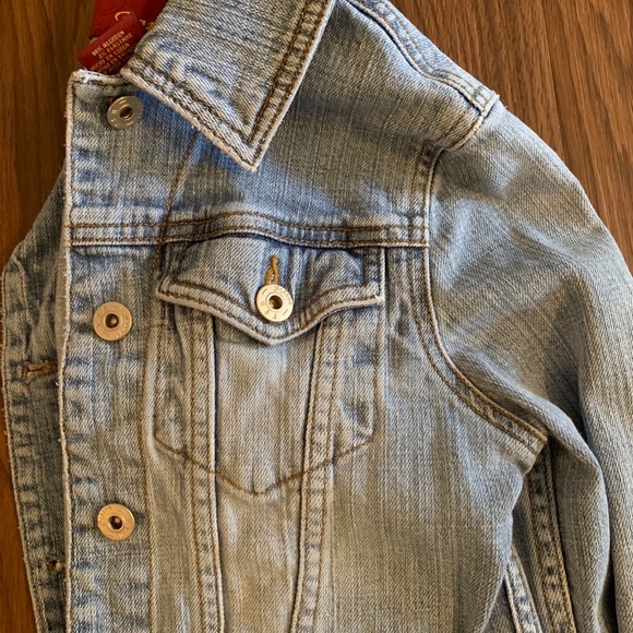 My Favorite Jean Jacket - Picture 5 of 5